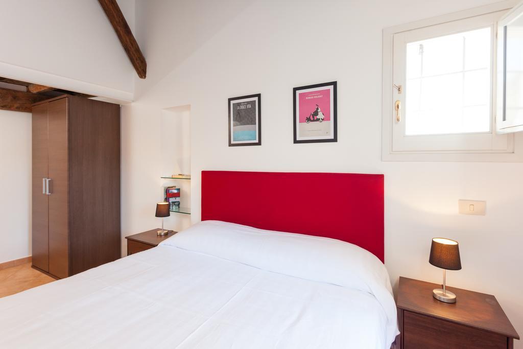Maisonette Farnese Rome Bilik gambar