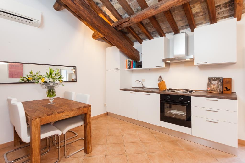 Maisonette Farnese Rome Bilik gambar