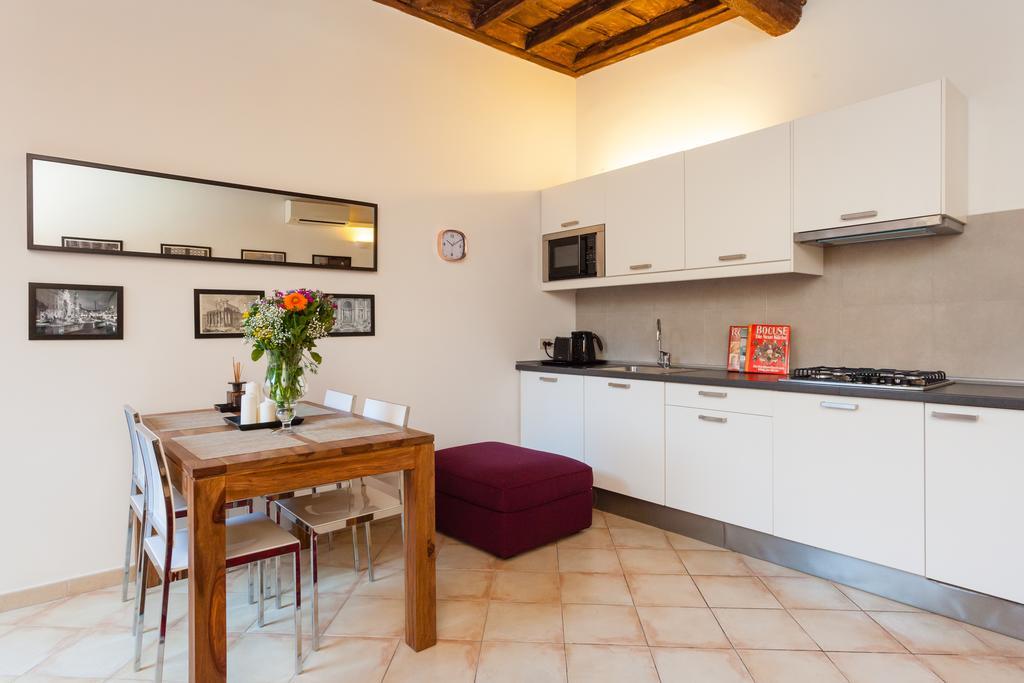 Maisonette Farnese Rome Bilik gambar